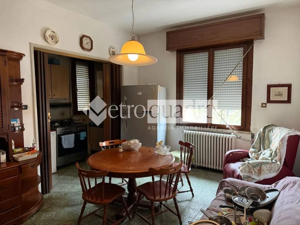 Villa a Ostiglia in Strada Abetone Brennero Est, 67 - Foto 5
