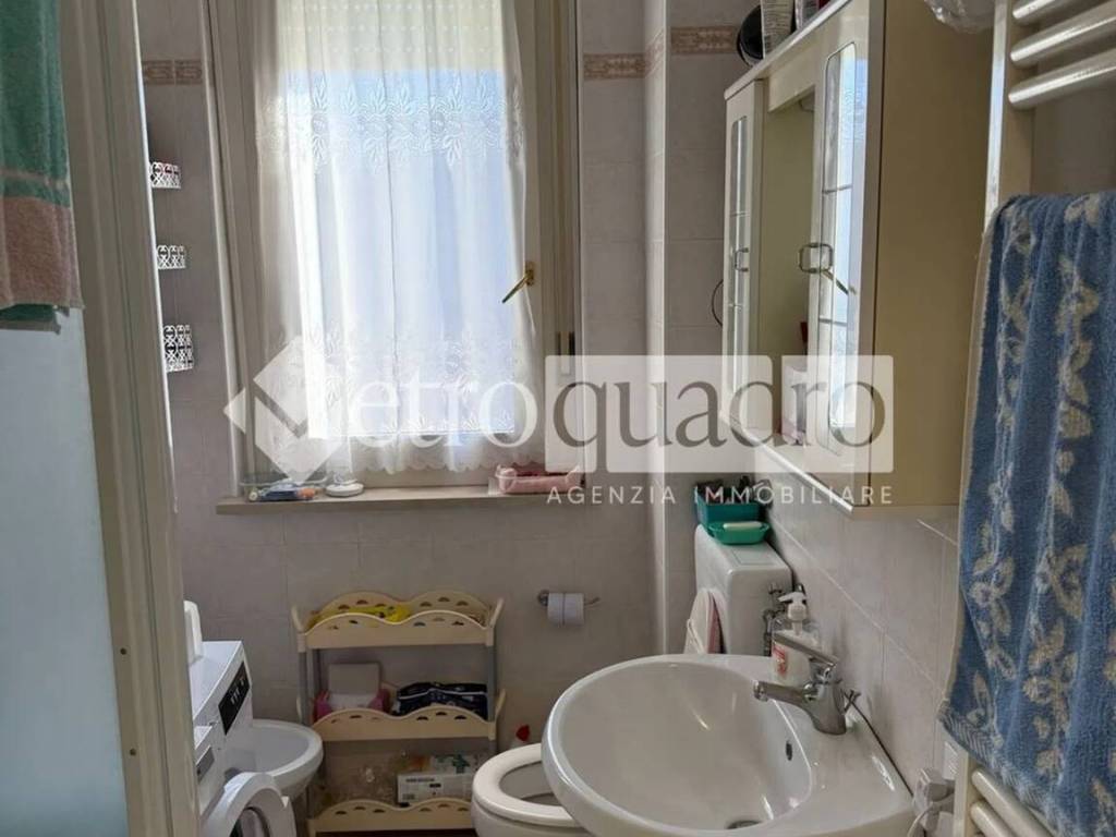 Appartamento a Ostiglia in Via Galileo Ferraris, 2 A - Foto 2