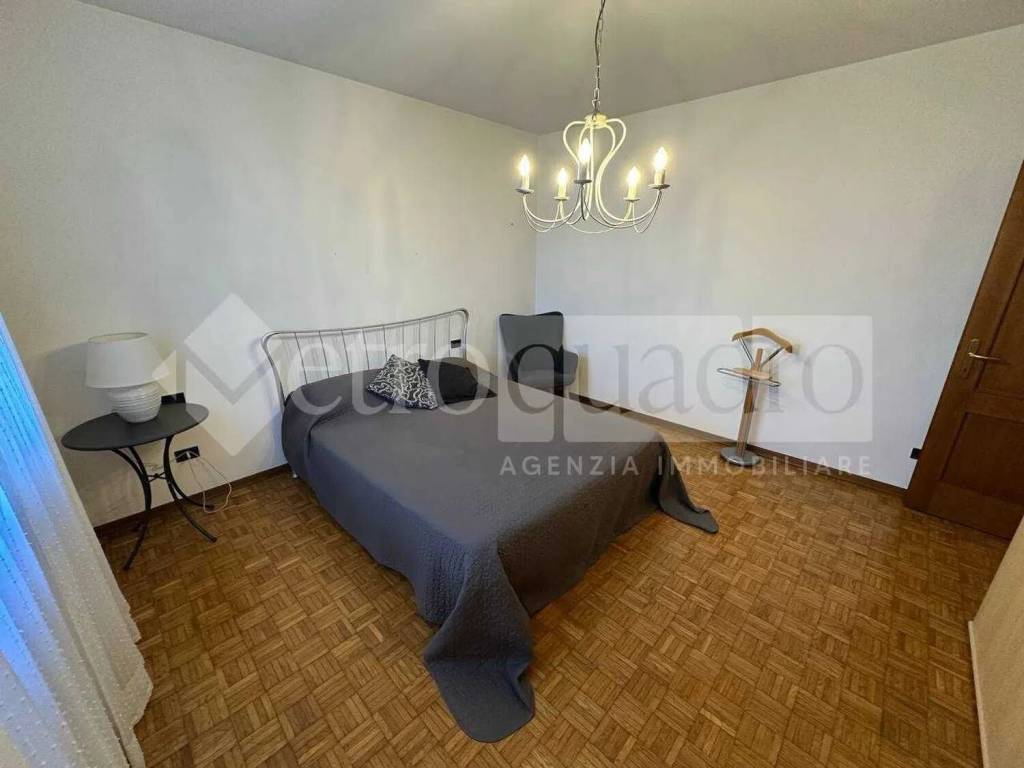 Appartamento a Ostiglia in Via Viazzuolo, 54 - Foto 4