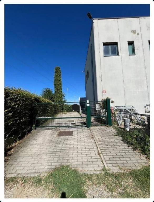 Palazzo / stabile a Merate in Via Bergamo, 32 - Foto 3