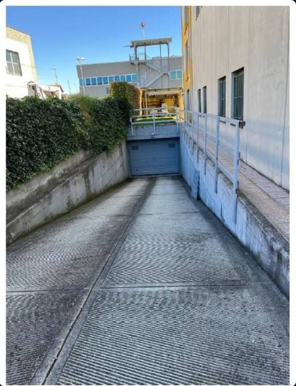 Palazzo / stabile a Merate in Via Bergamo, 32 - Foto 4