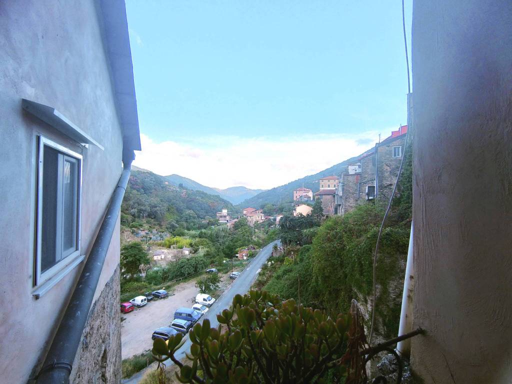 Appartamento a Ceriana in Via Palazzo - Foto 2