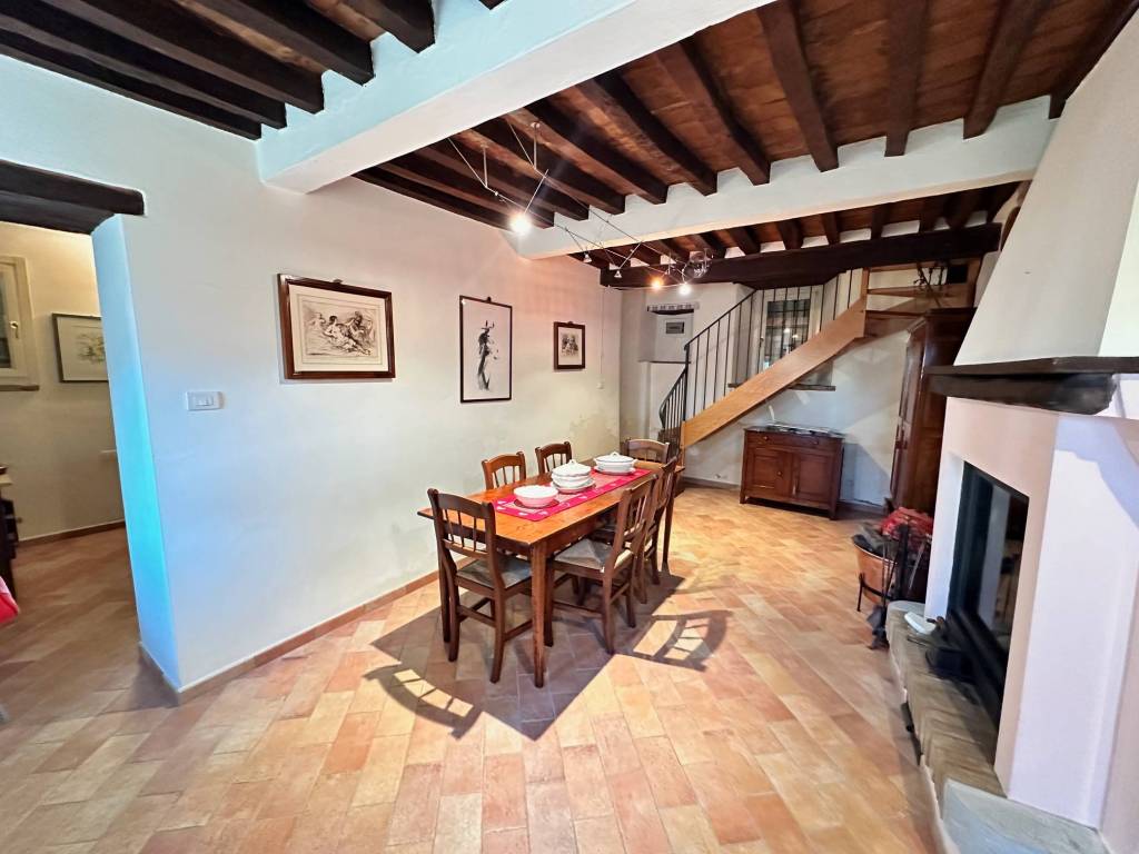 Casa indipendente a San polo d'enza in Via Vladimir Ilic Ulianov Lenin - Foto 2