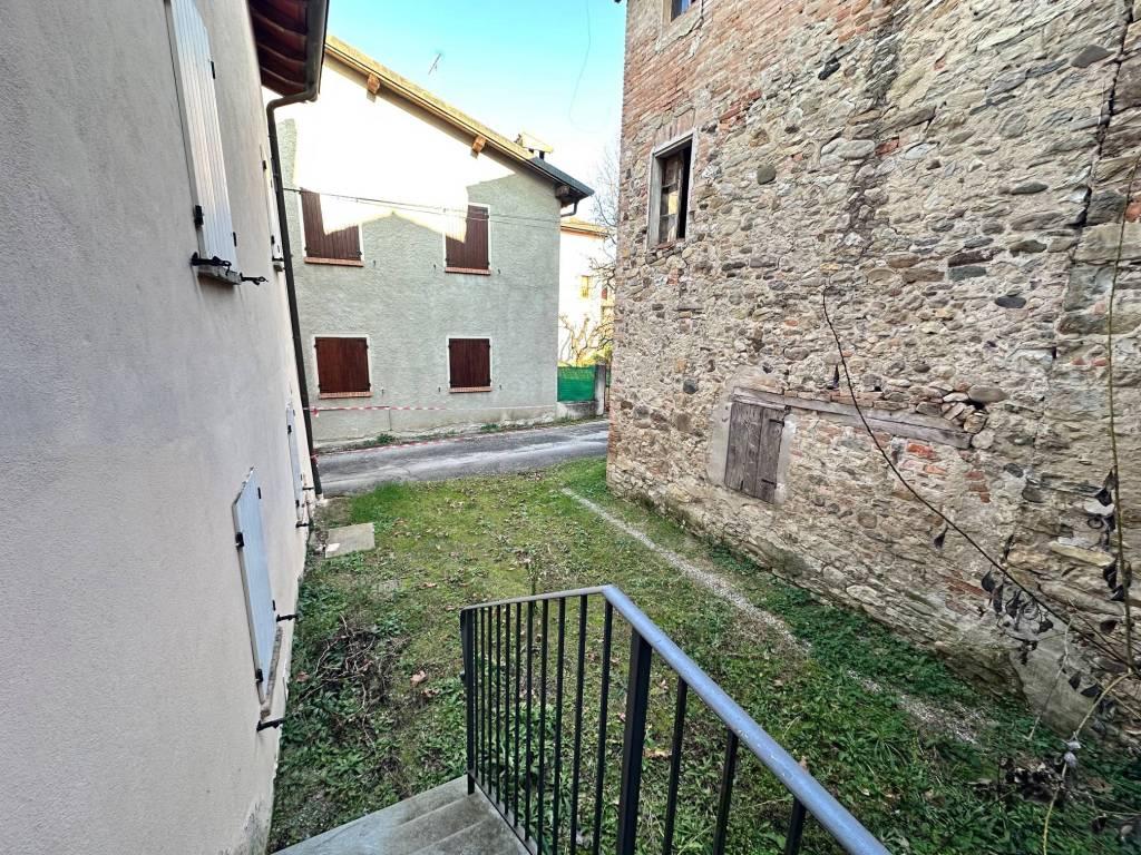 Casa indipendente a San polo d'enza in Via Vladimir Ilic Ulianov Lenin - Foto 3