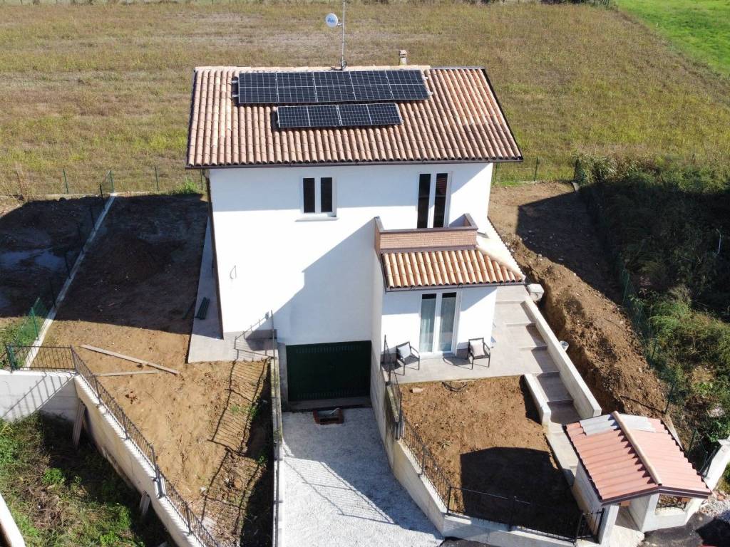 Villa a Castelletto di branduzzo in Via Valle Botta - Foto 2
