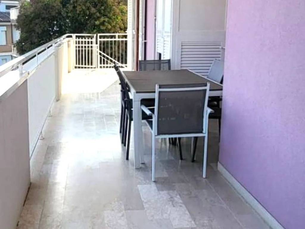 Villa a Grottammare in Via Firenze S.N.C. - Foto 5