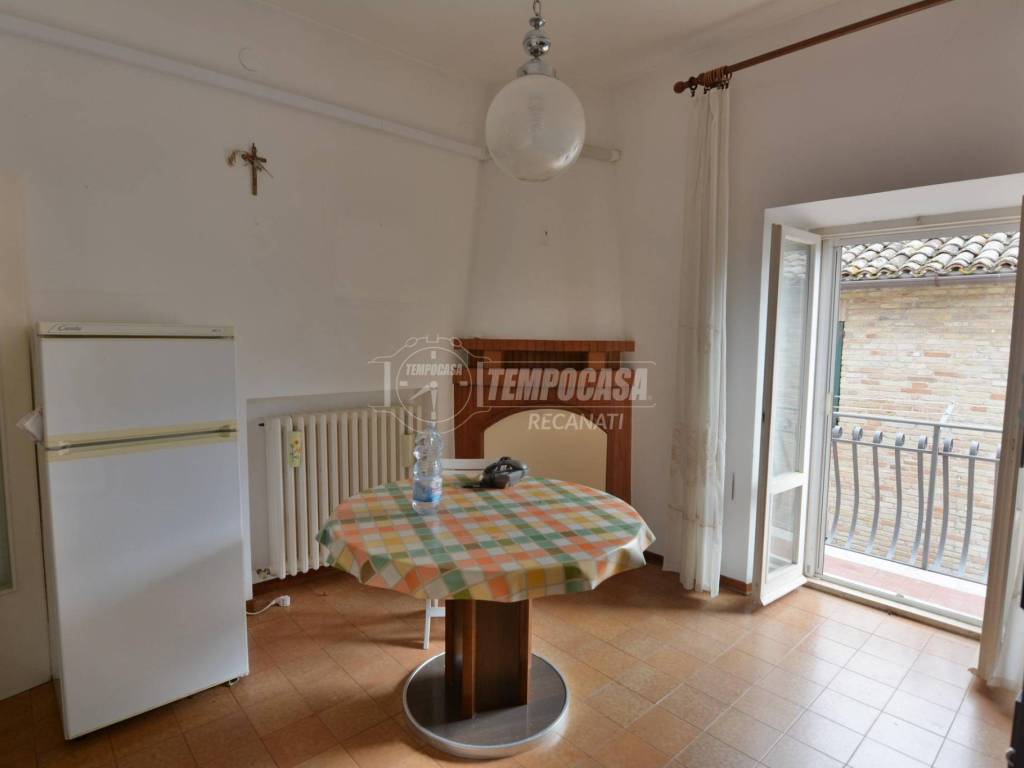 Appartamento a Montecassiano in Corso Dante Alighieri - Foto 4