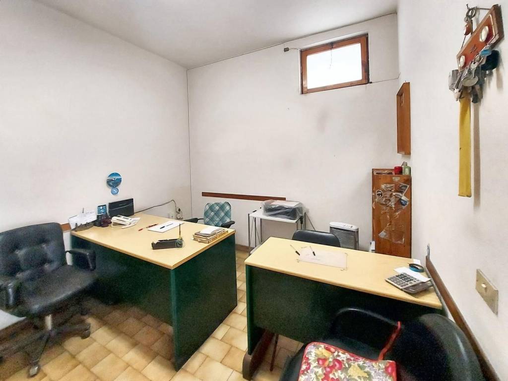 Immobile a Fondi in Viale Piemonte, N. 82 - Foto 3
