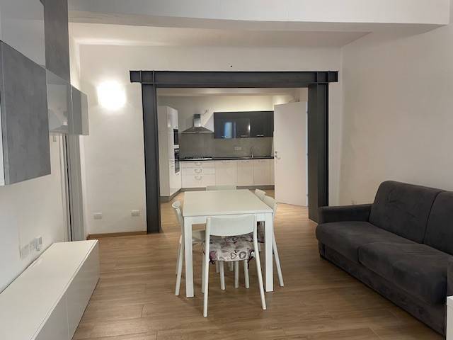 Appartamento a Parma in Strada Conservatorio - Foto 2
