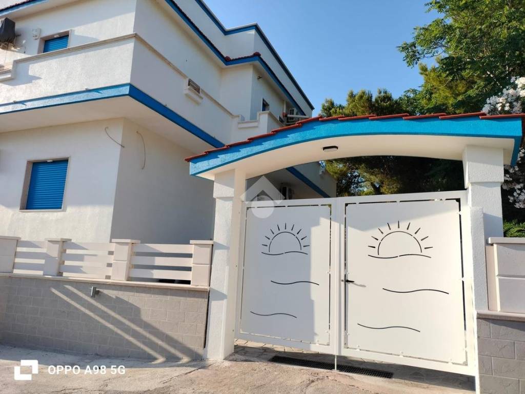 Villa a Pulsano in casa indipendente via solimena, 3 - Foto 4