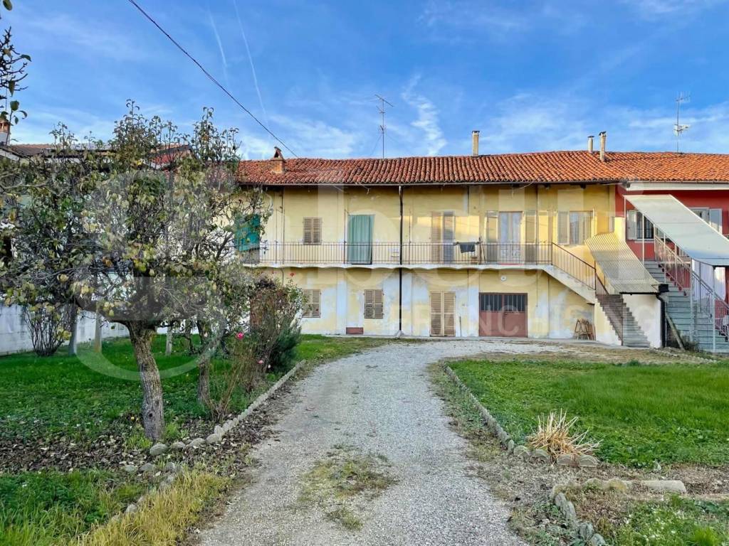 Rustico / casale a Bra in Via Visconti Venosta - Foto 5