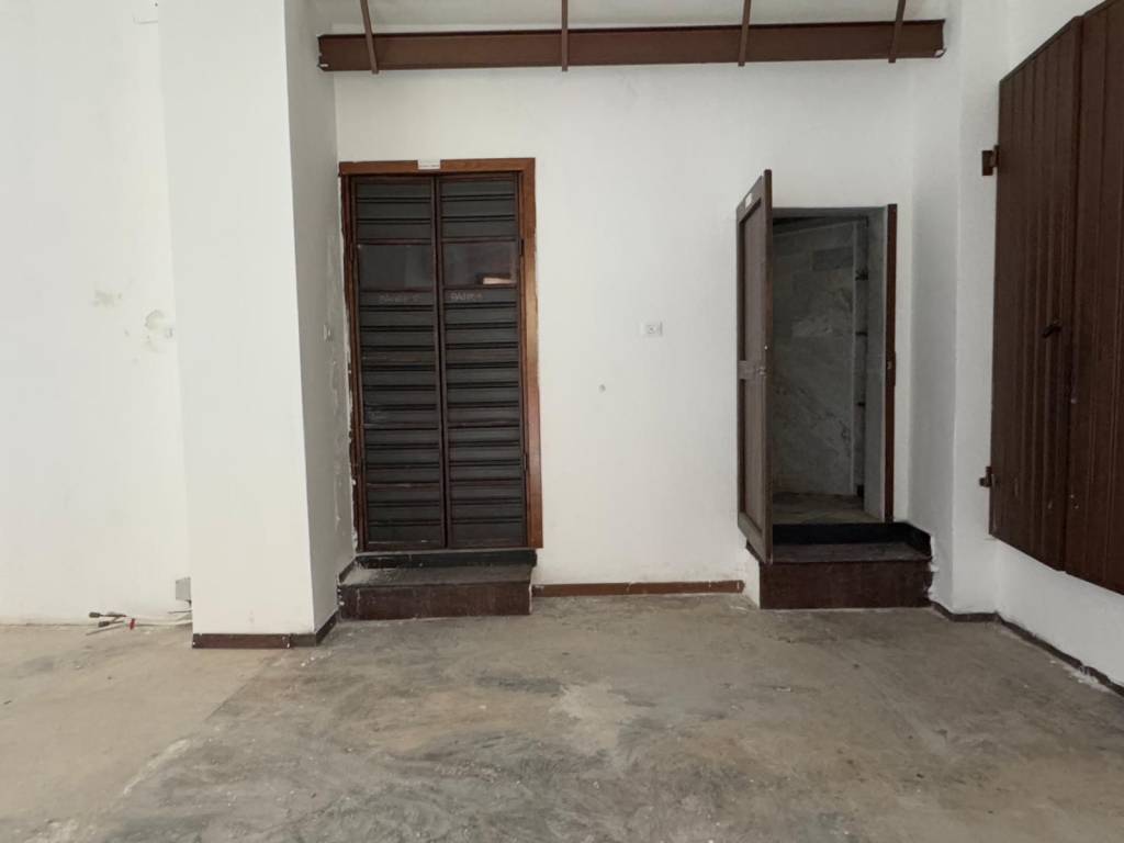 Immobile a Caltanissetta in Via Consuntore Benintendi, 17 - Foto 2