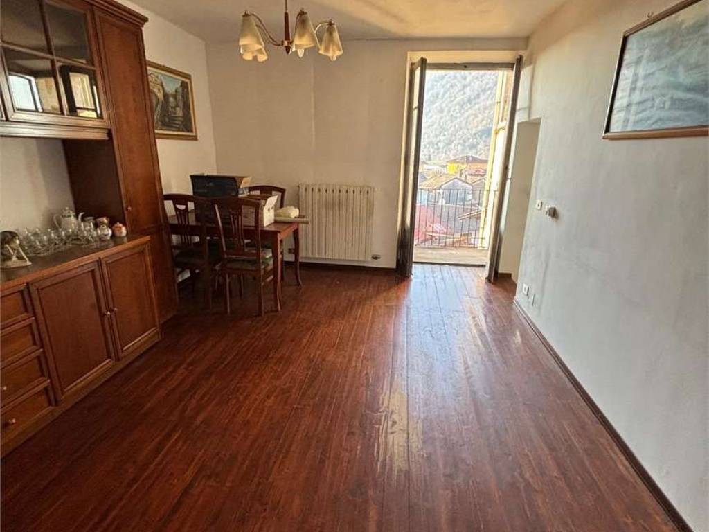 Casa indipendente a Verbania in Via Giuseppe De Notaris, 13 - Foto 4