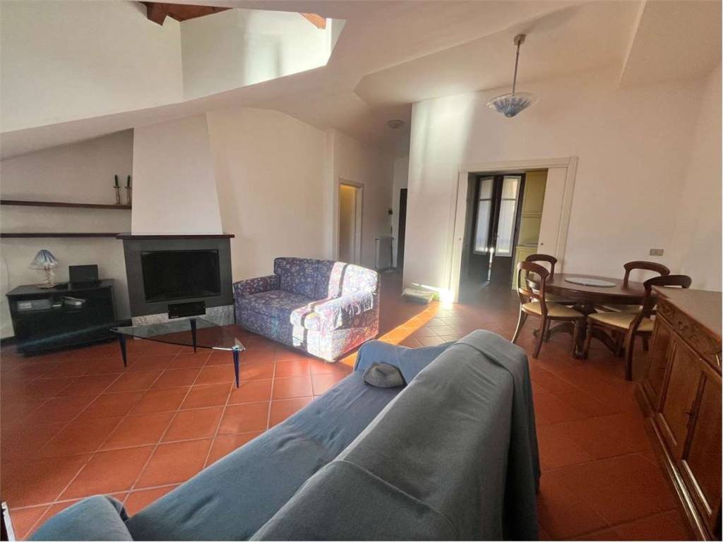 Appartamento a Verbania in Via Solferino, 6 - Foto 2