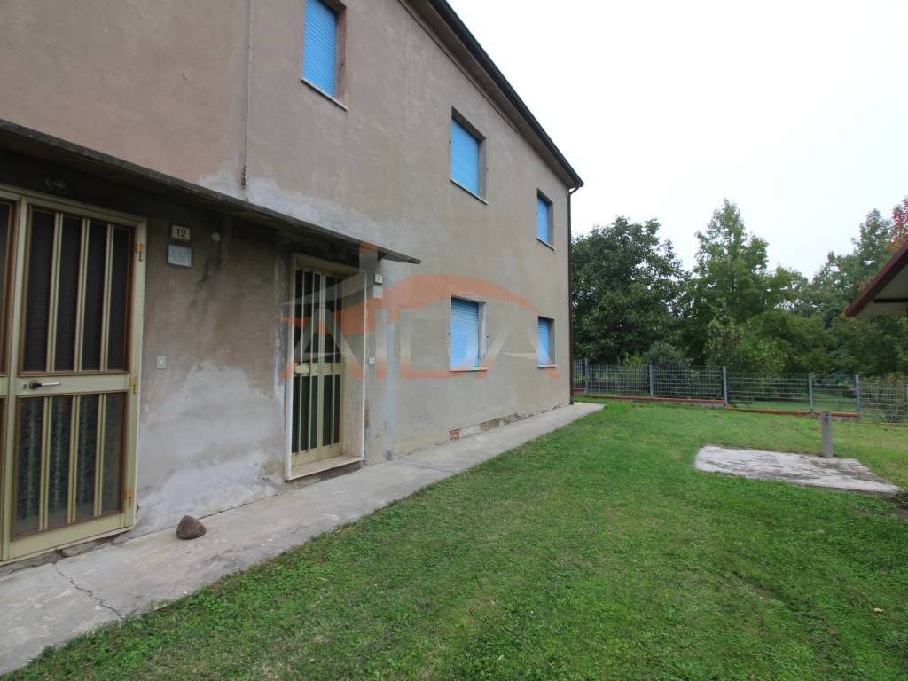 Casa indipendente a Argenta in VIA CASTELLETTO, 10 - Foto 2