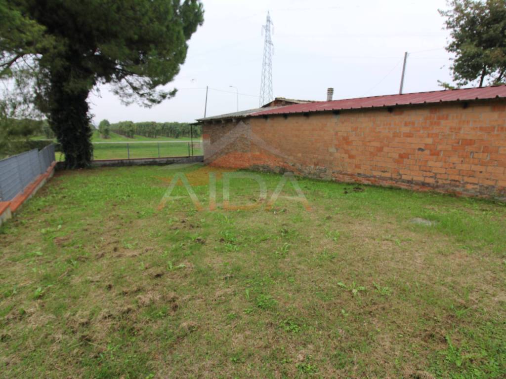 Casa indipendente a Argenta in VIA CASTELLETTO, 10 - Foto 4