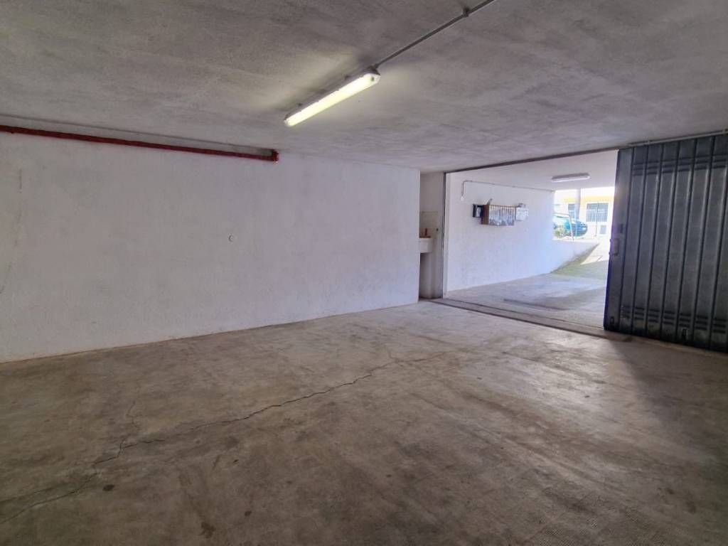 Box / garage a Pietra ligure in Viale della Repubblica, 63 - Foto 5