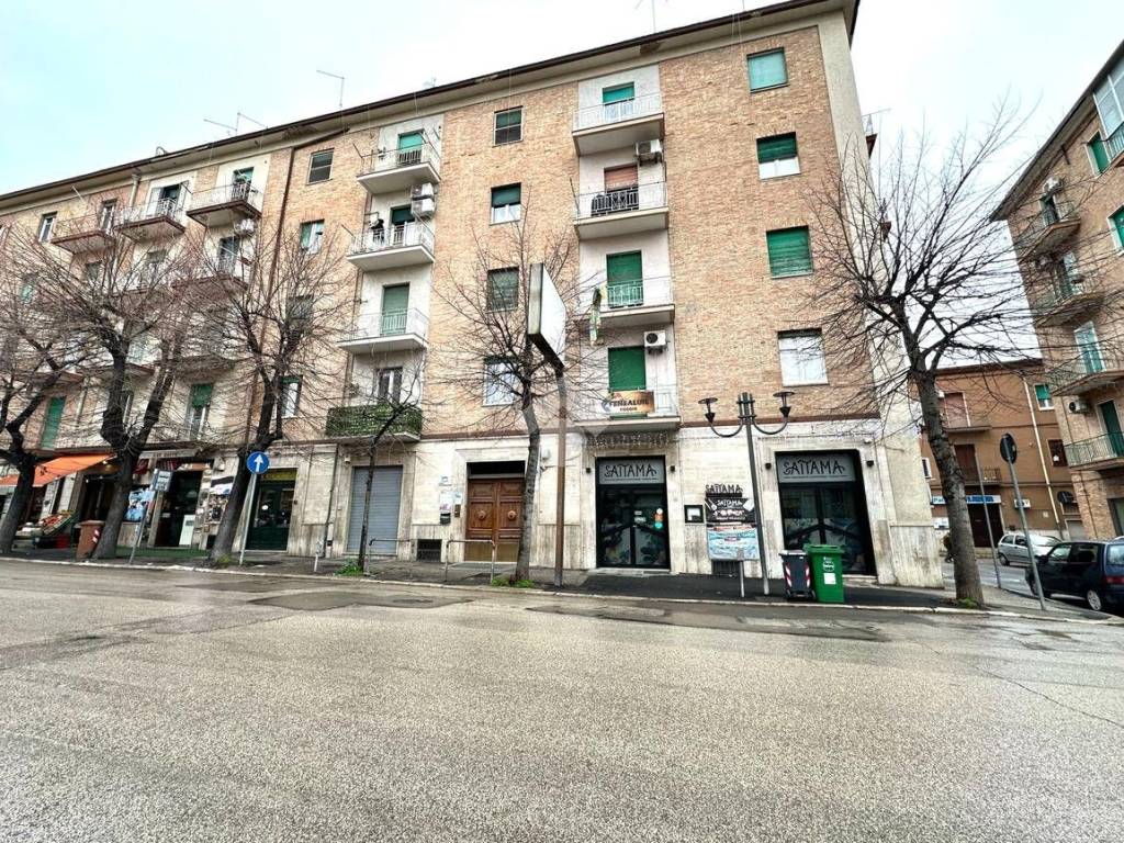 Appartamento a Foggia in Via della Repubblica, 38 - Foto 2