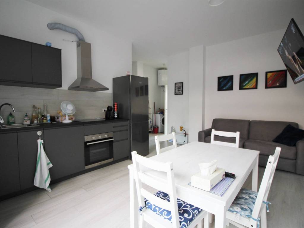 Appartamento a Arona in Via Torino - Foto 5