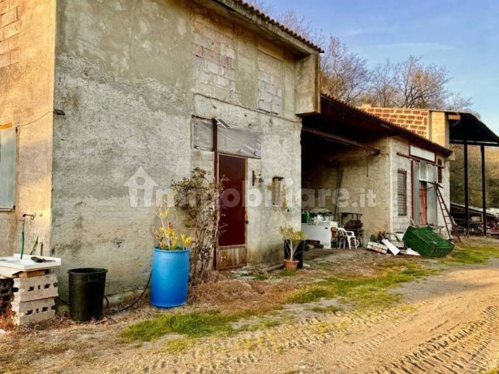 Terreno a Tuscania in Strada Tuscanese - Foto 4