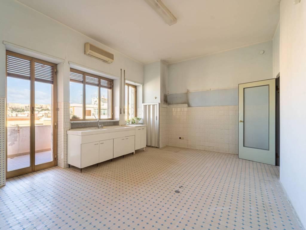 Appartamento a Cagliari in Via Antonio Scano, 46 - Foto 3