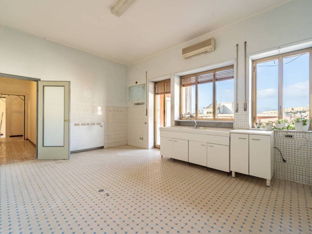 Appartamento a Cagliari in Via Antonio Scano, 46 - Foto 4