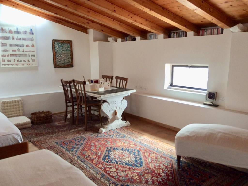 Casa indipendente a Fondi in Via Generale De Sonnaz - Foto 3