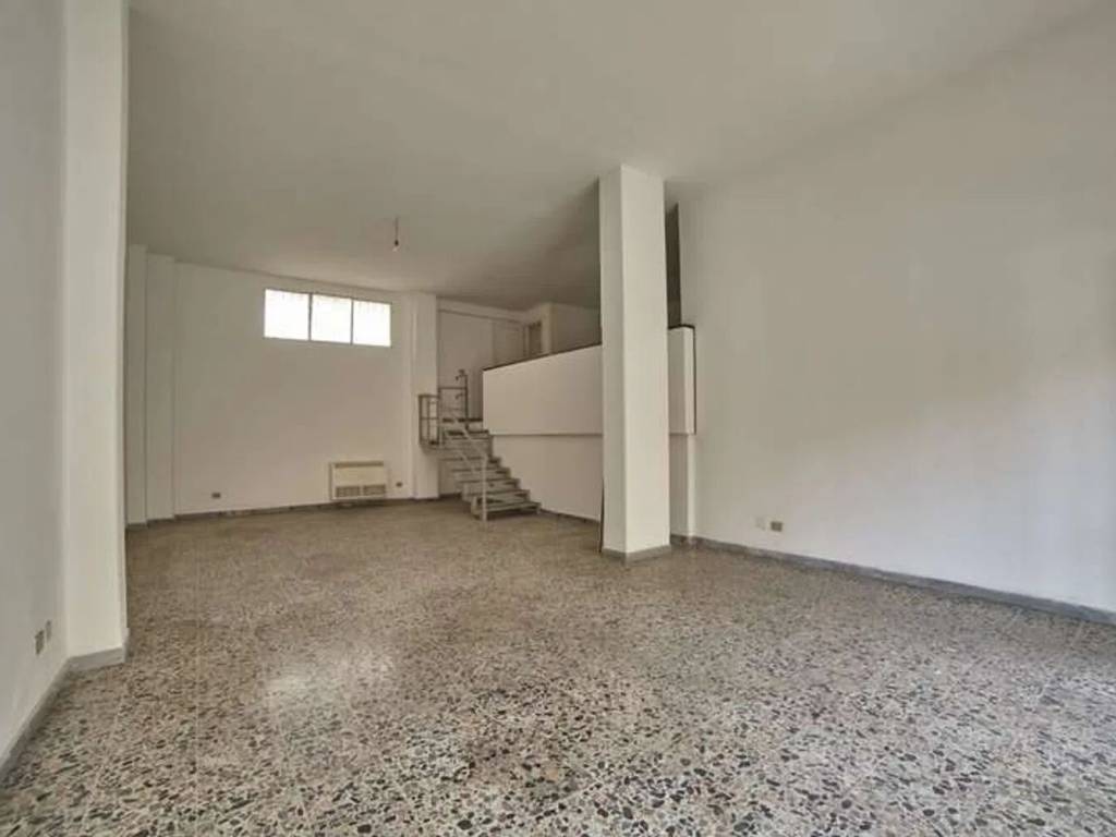Immobile a Cagliari in Via Piemonte, 19 - Foto 2