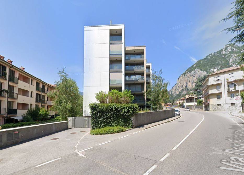 Box / garage a Lecco in Via Don Giuseppe Pozzi, 17 - Foto 2