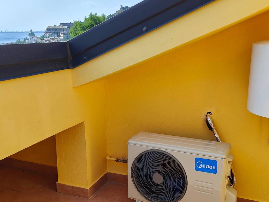Attico / mansarda a Messina in Via Consolare Pompea, 1191 - Foto 3