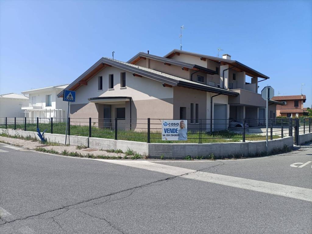 Villetta a schiera a Castel goffredo in Piazza Giacomo Matteotti, 2 - Foto 5