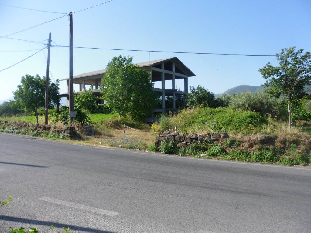 Casa indipendente a Moiano in Strada Provinciale Moiano-Pastorano - Foto 3