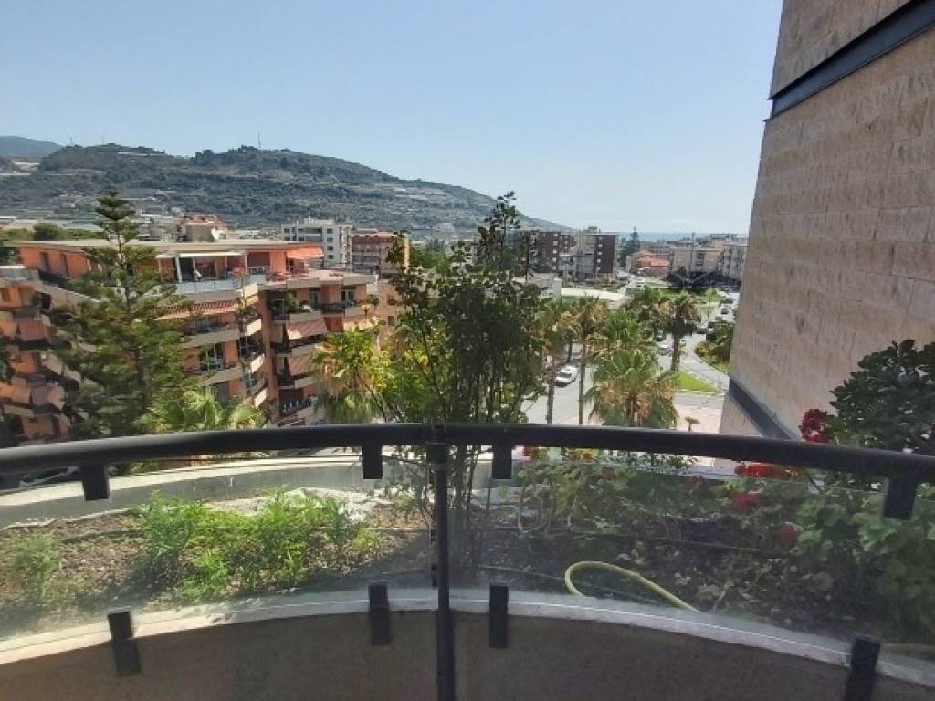 Appartamento a Taggia in Via Cristoforo Colombo, 121 - Foto 3