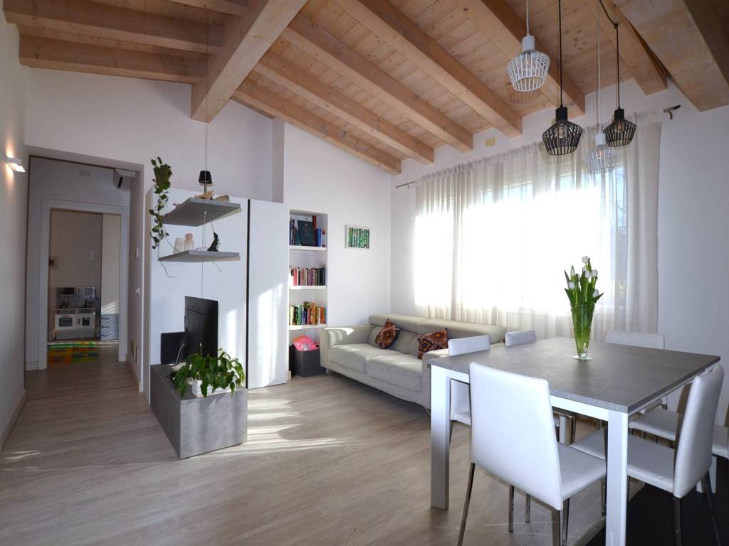 Villa a Pordenone in Via Montebelluna - Foto 3