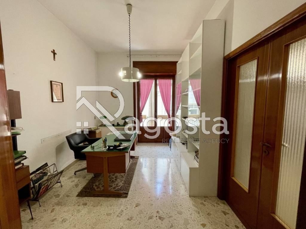 Appartamento a Salerno in Corso Giuseppe Garibaldi, 8 - Foto 3