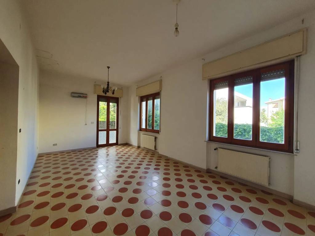 Villa a Oristano in Via Taranto - Foto 4