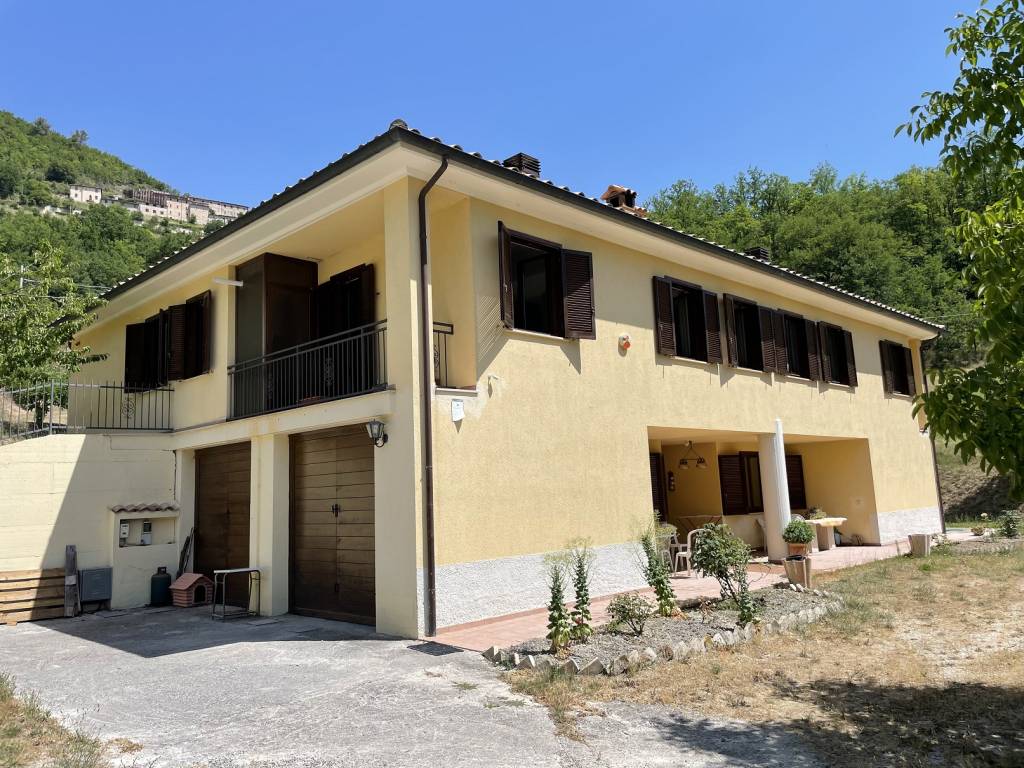 Rustico / casale a Sellano in Strada Statale Sellanese - Foto 2