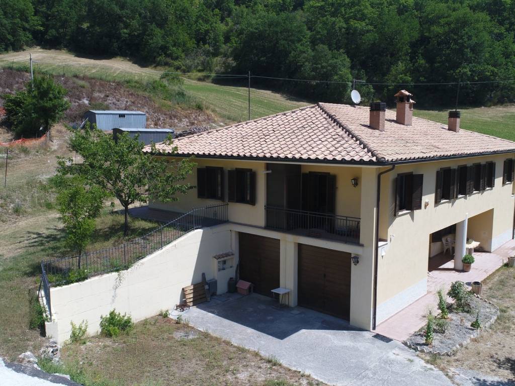 Rustico / casale a Sellano in Strada Statale Sellanese - Foto 3