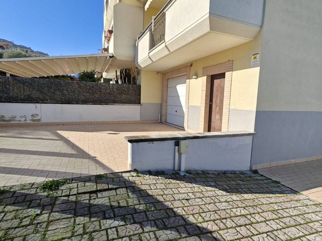 Villetta a schiera a Pescara in Strada Colle Renazzo - Foto 3