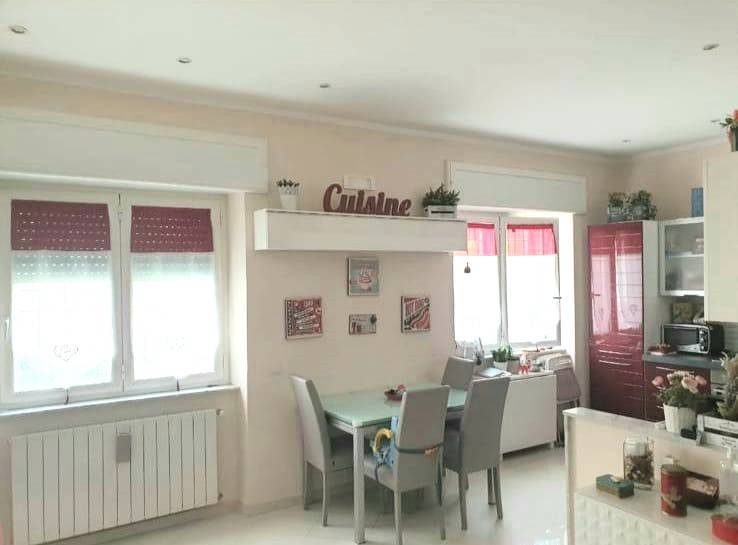 Appartamento a Portici in Viale Privato Alemagna, 26 - Foto 3