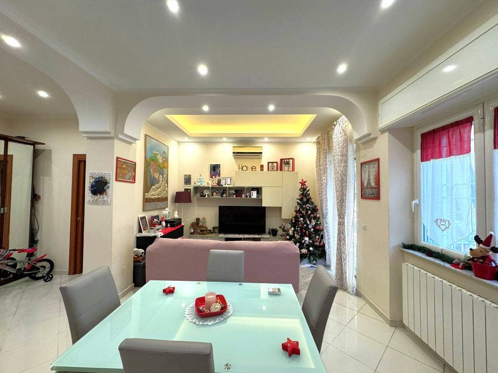 Appartamento a Portici in Viale Privato Alemagna, 26 - Foto 4