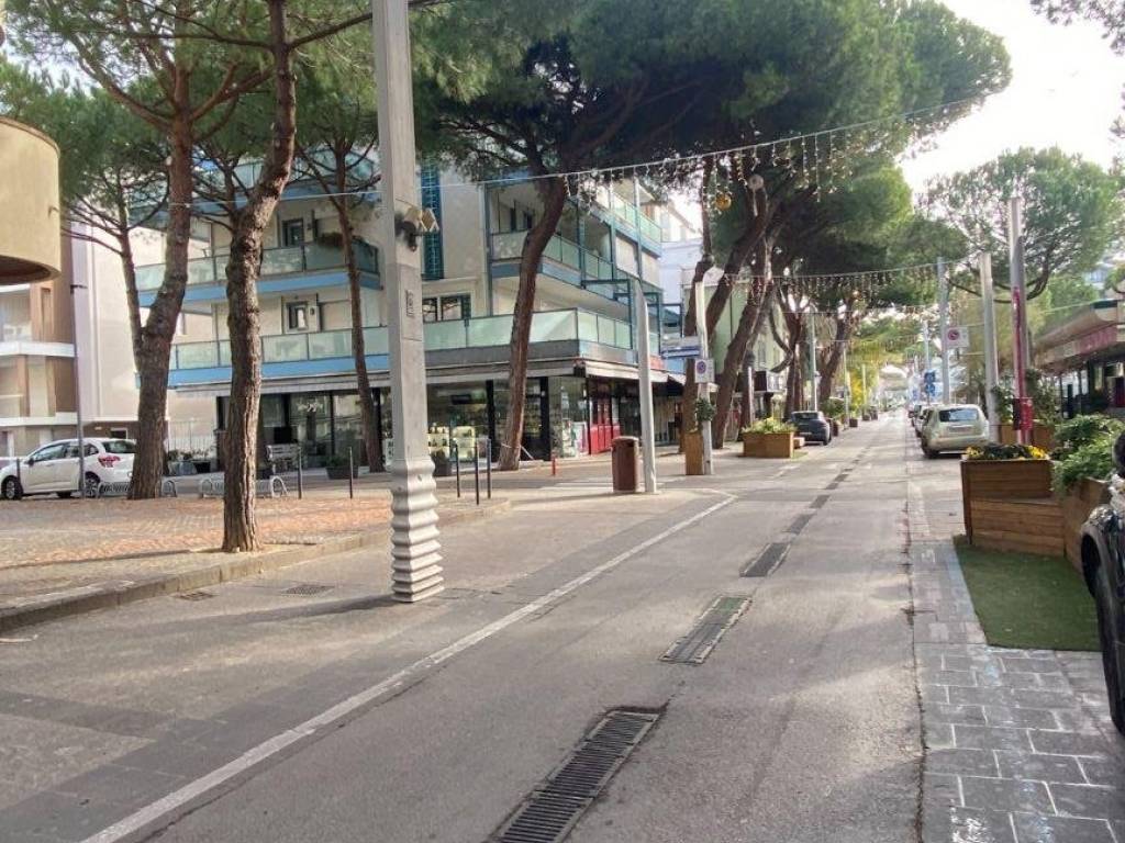 Immobile a Riccione in Viale Dante Alighieri - Foto 2