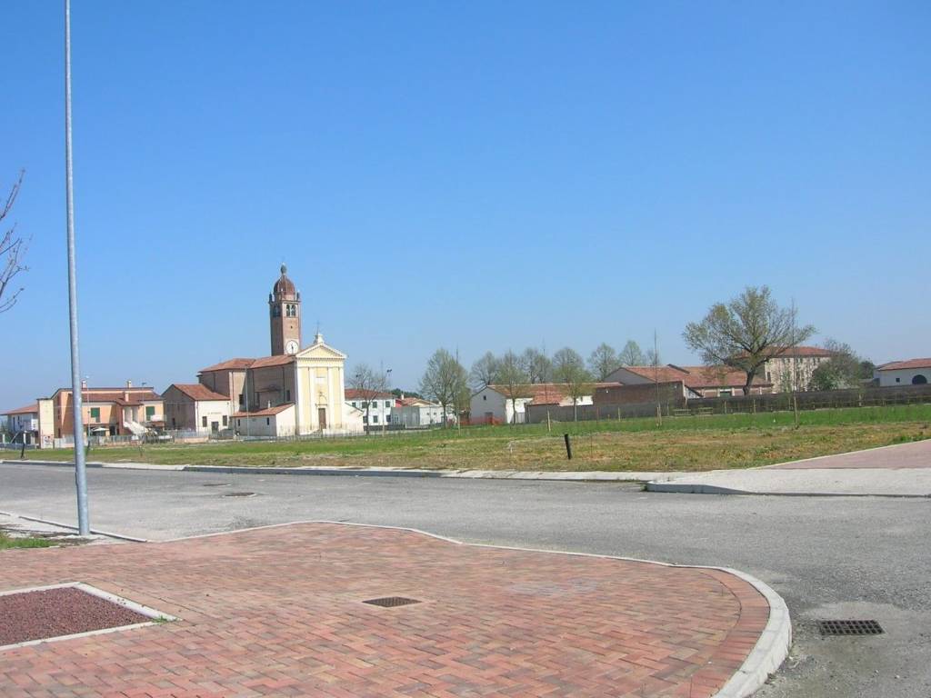 Terreno a Legnago in Via Leonia Pellini, 18 - Foto 4