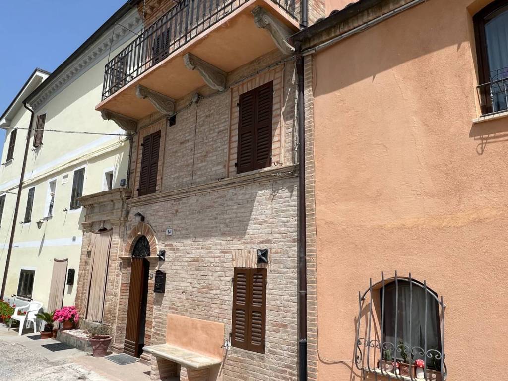 Casa indipendente a Falerone in via pozzo - Foto 4
