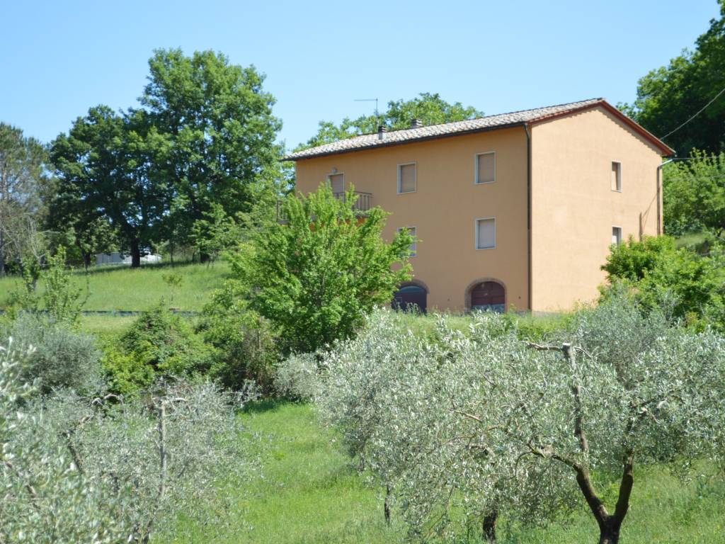 Appartamento a Montieri in Strada Provinciale Galleraie - Foto 2