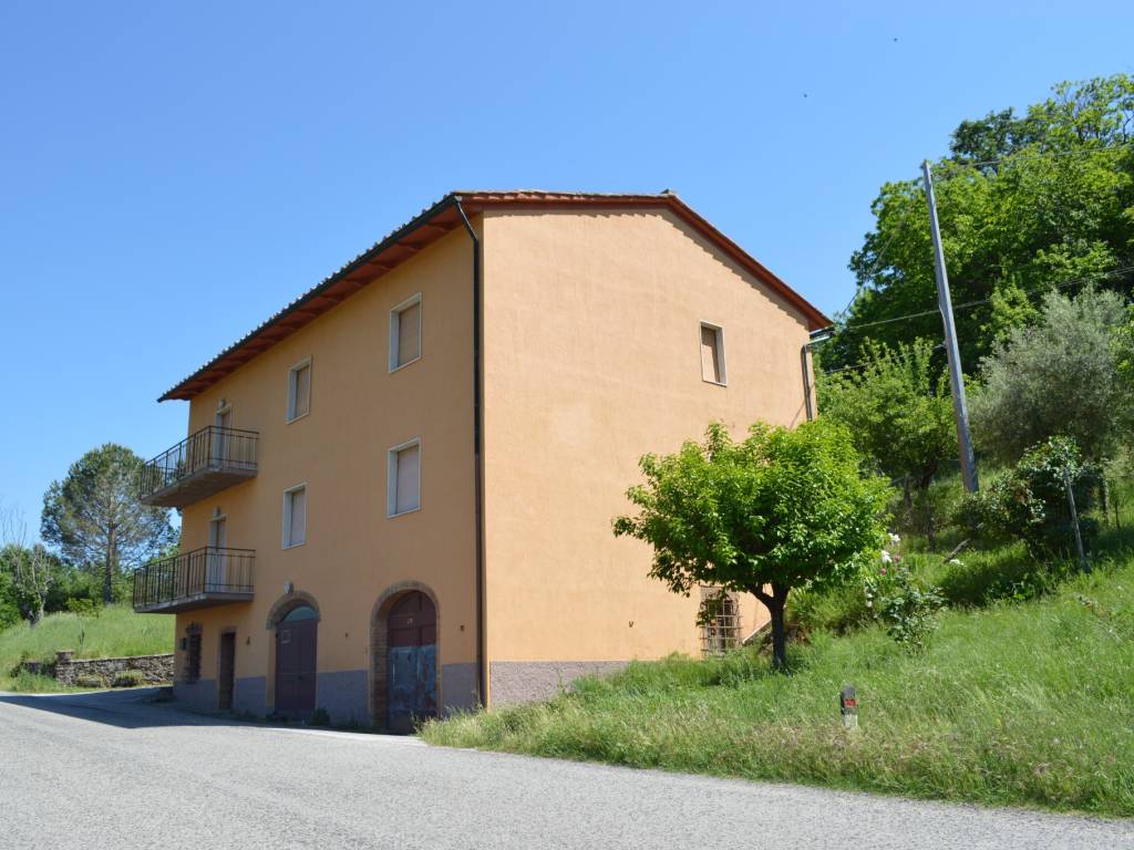 Appartamento a Montieri in Strada Provinciale Galleraie - Foto 3