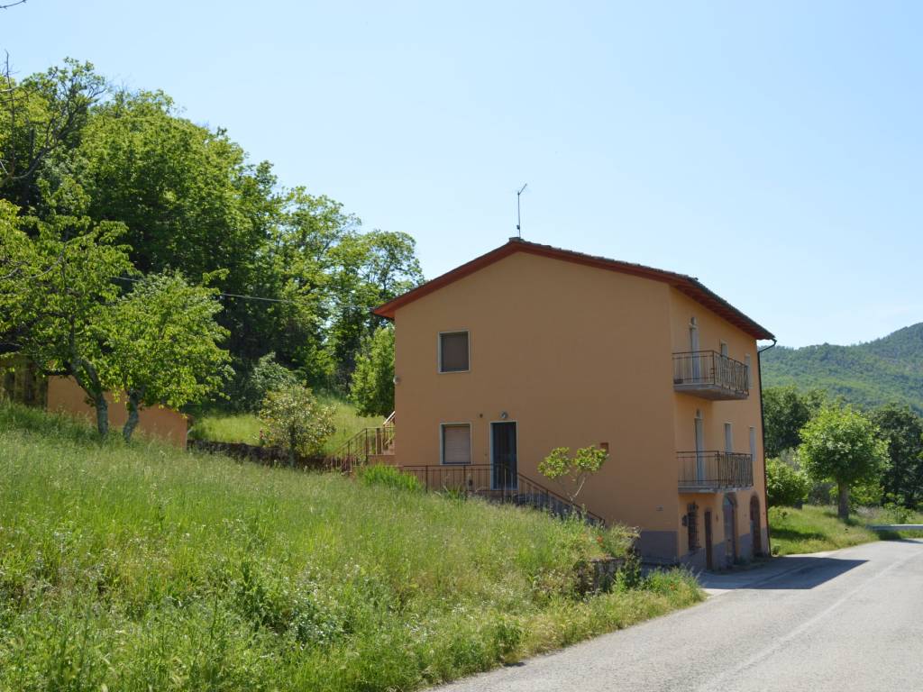 Appartamento a Montieri in Strada Provinciale Galleraie - Foto 4