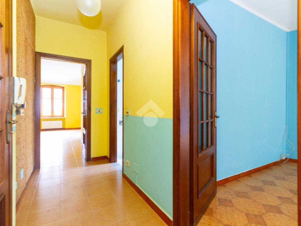 Casa indipendente a Costigliole d'asti in Piazza Umberto I, 1 - Foto 2