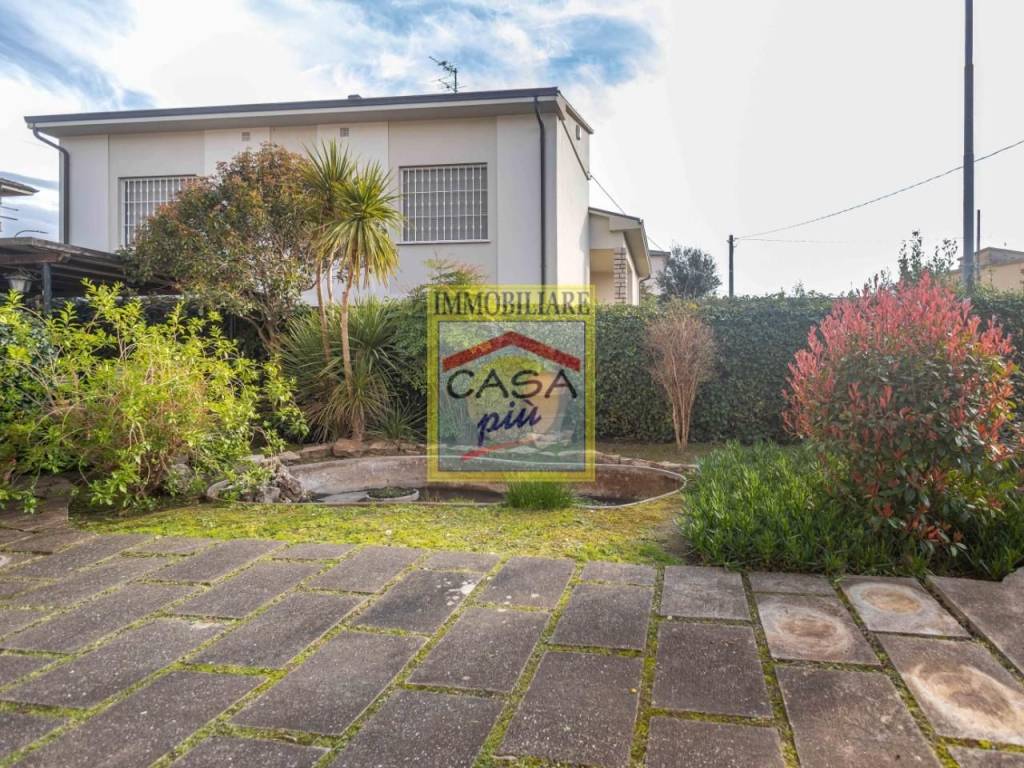 Casa indipendente a Cascina in Via Gorgona, - Foto 3