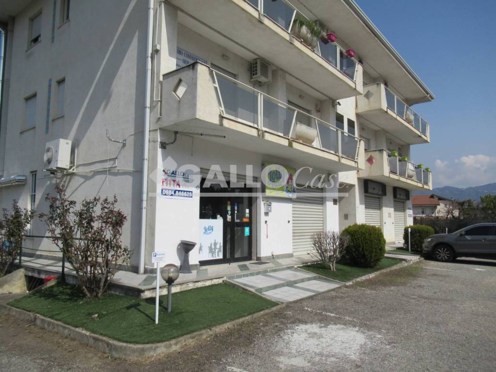 Immobile a Rende in Via Carlo Carrà - traversa - Foto 2